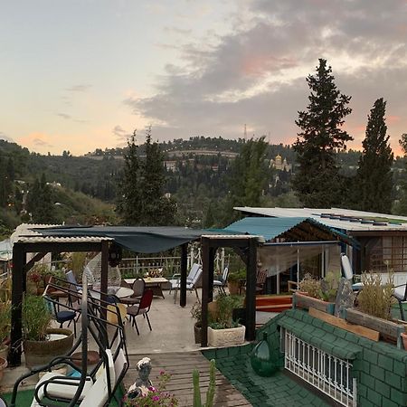 Sweet 'En Kerem View Bed & Breakfast Jerusalem Exterior photo