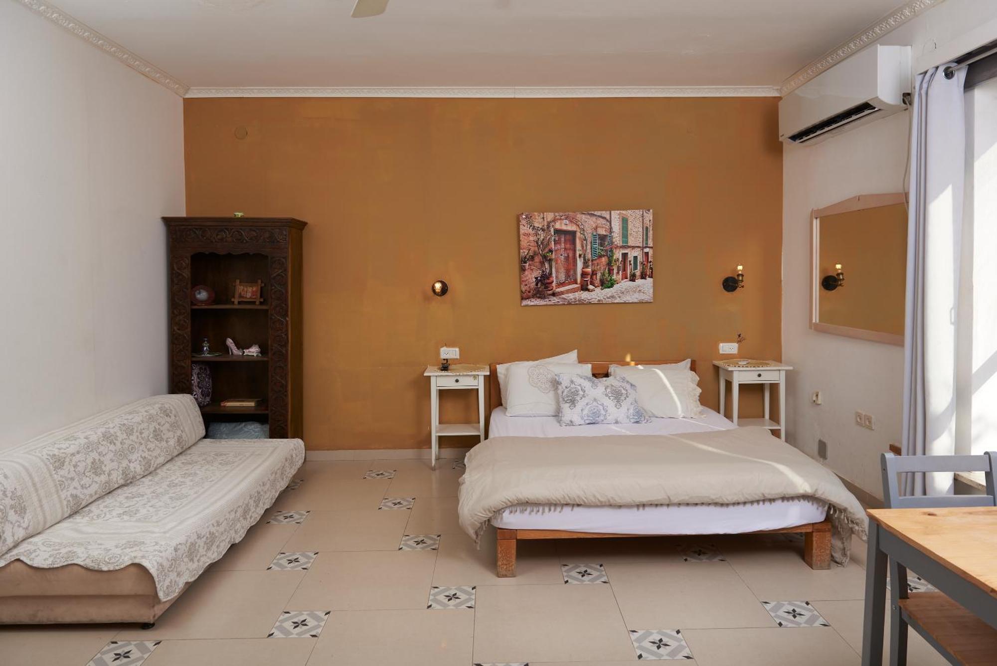 Sweet 'En Kerem View Bed & Breakfast Jerusalem Exterior photo