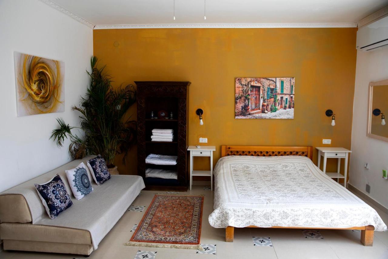 Sweet 'En Kerem View Bed & Breakfast Jerusalem Exterior photo