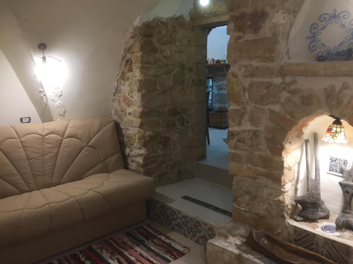 Sweet 'En Kerem View Bed & Breakfast Jerusalem Exterior photo
